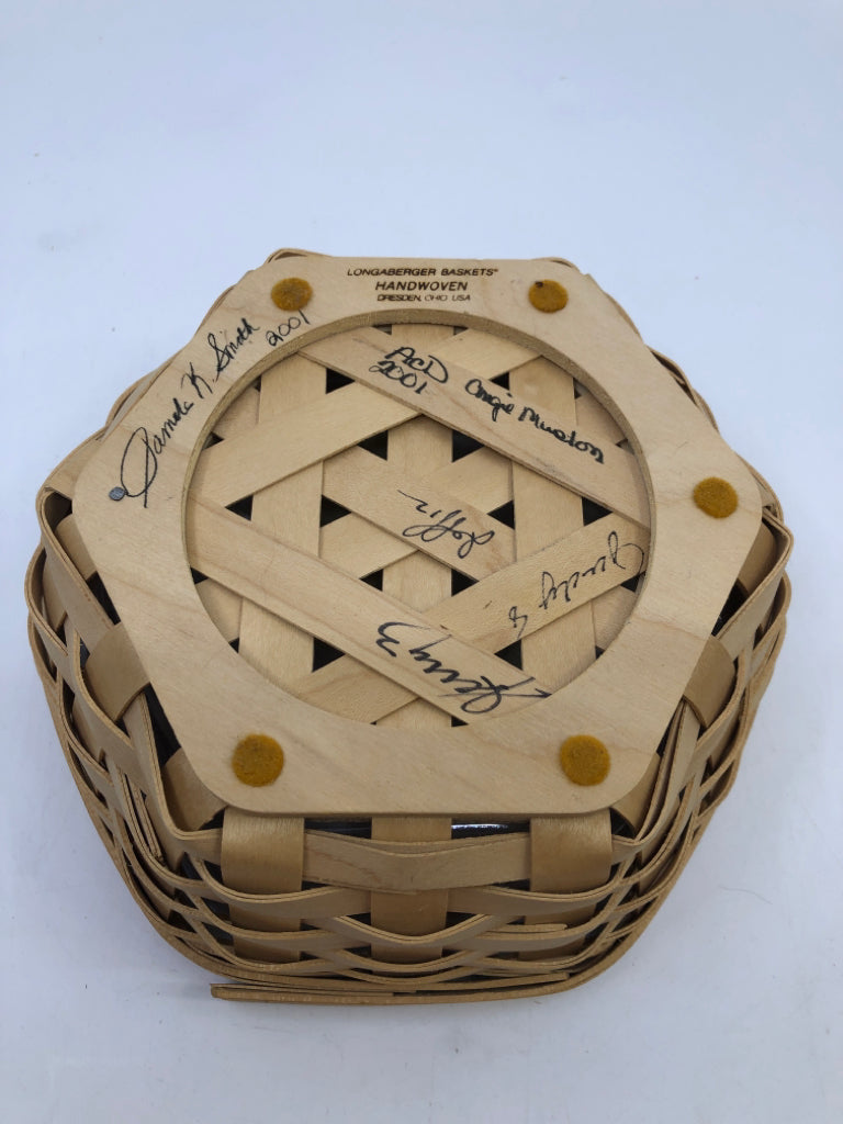 2001 FAMILY SIGNED HEXAGON BASKET, PROTECTOR, HOMESTEAD TIE ON.
