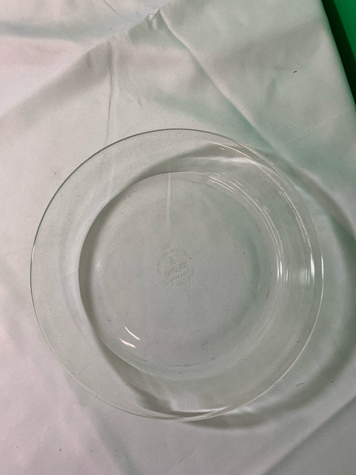 FIRE KING ROUND PIE DISH.