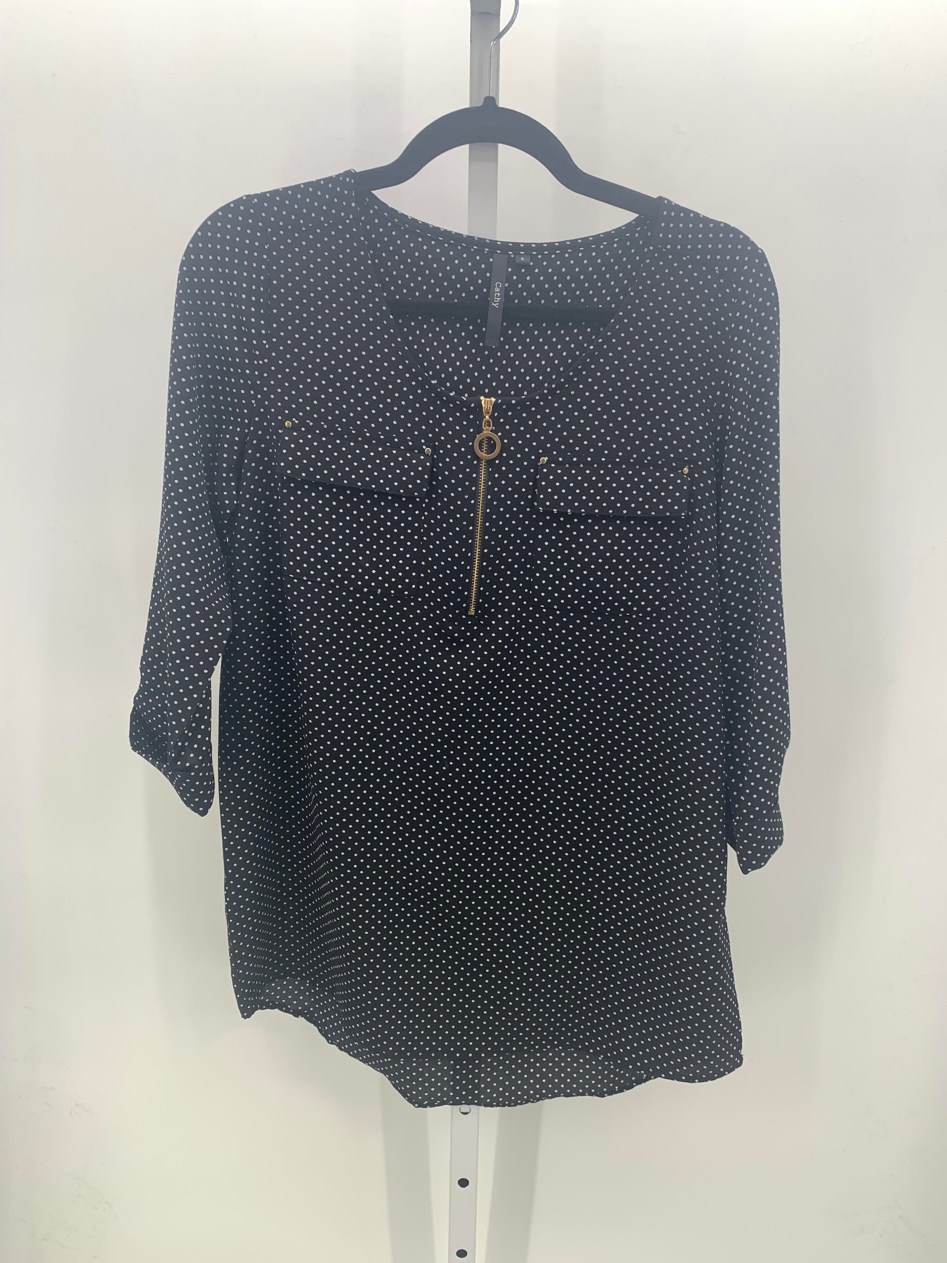 Size Small Misses 3/4 Sleeve Shirt