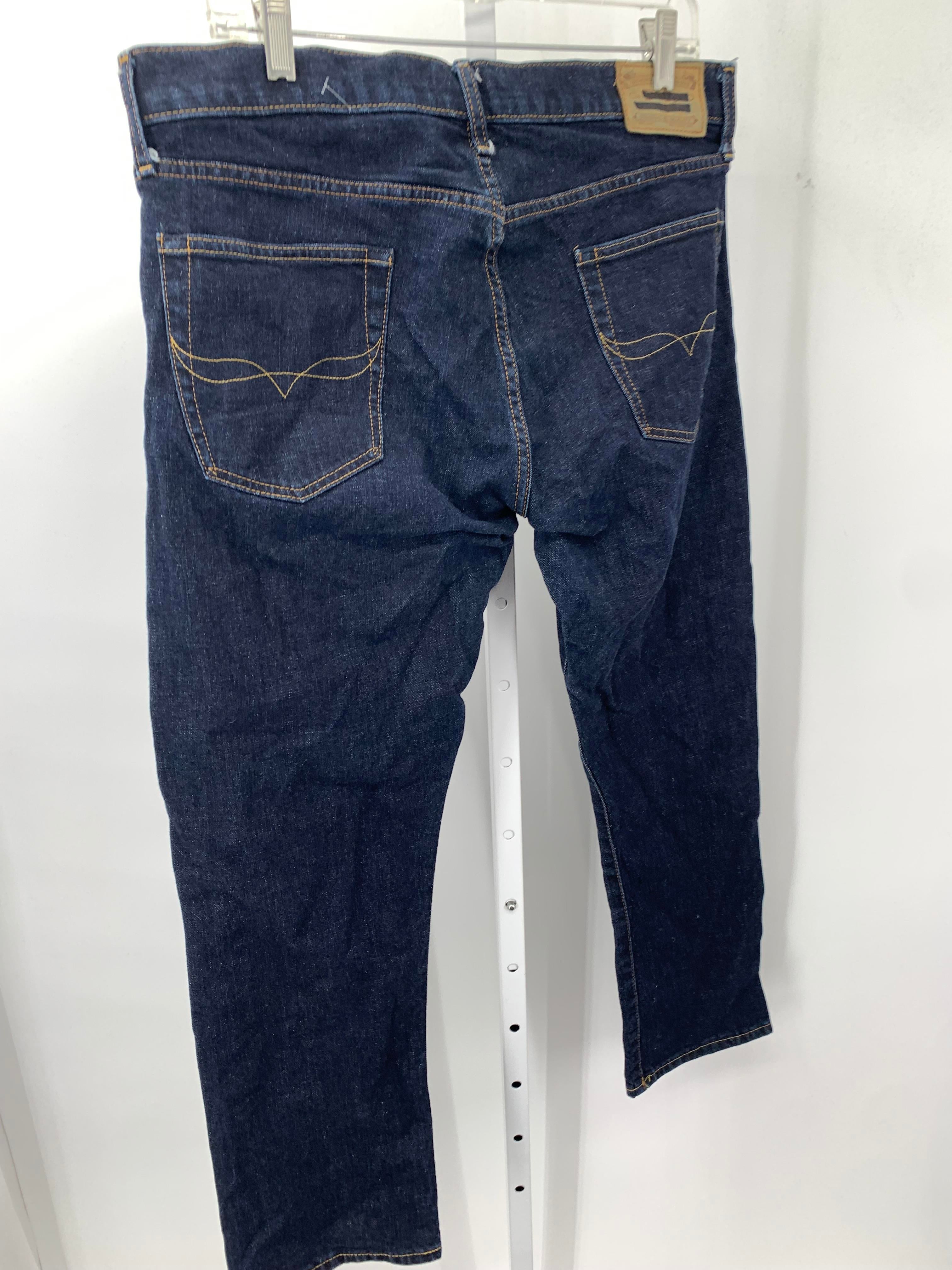 REGULAR FIT JEANS