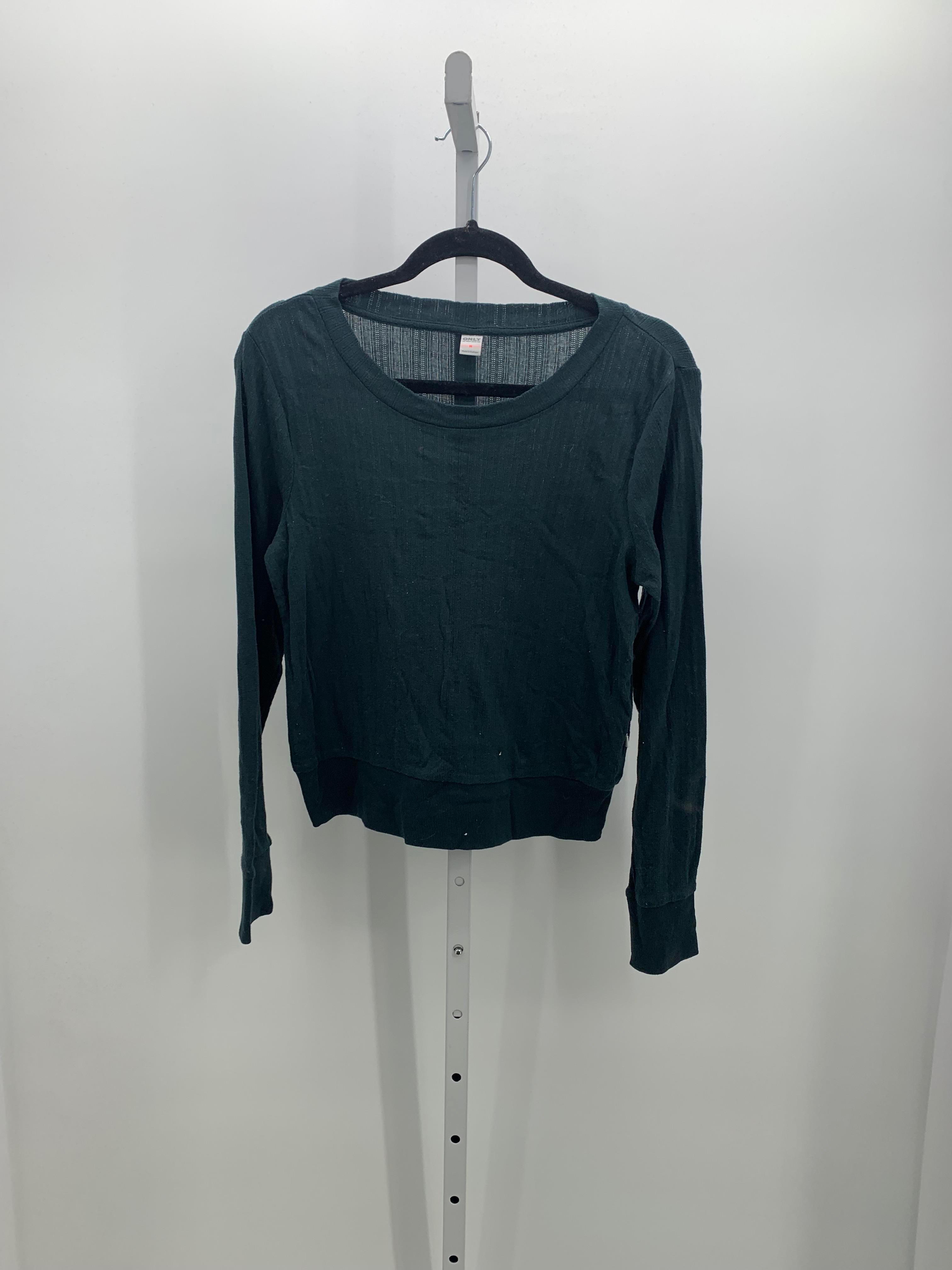 Old Navy Size Medium Misses Long Sleeve Shirt
