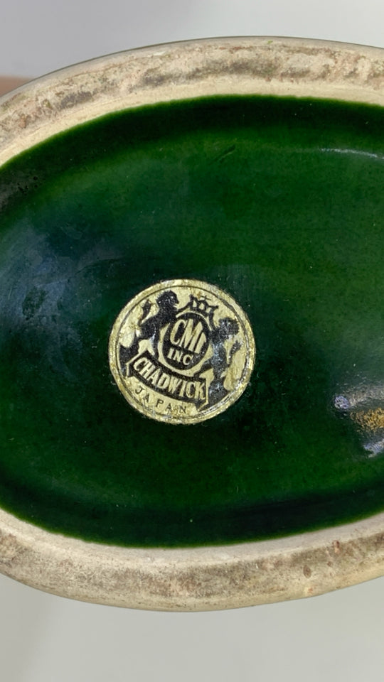 VTG DK GREEN COD FISH GLUG JUG.