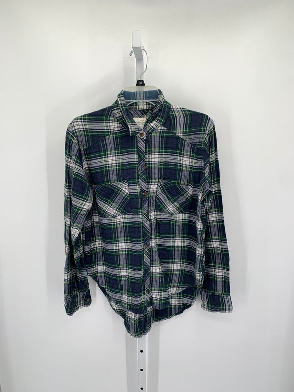 Abercrombie Size Medium Juniors Long Sleeve Shirt