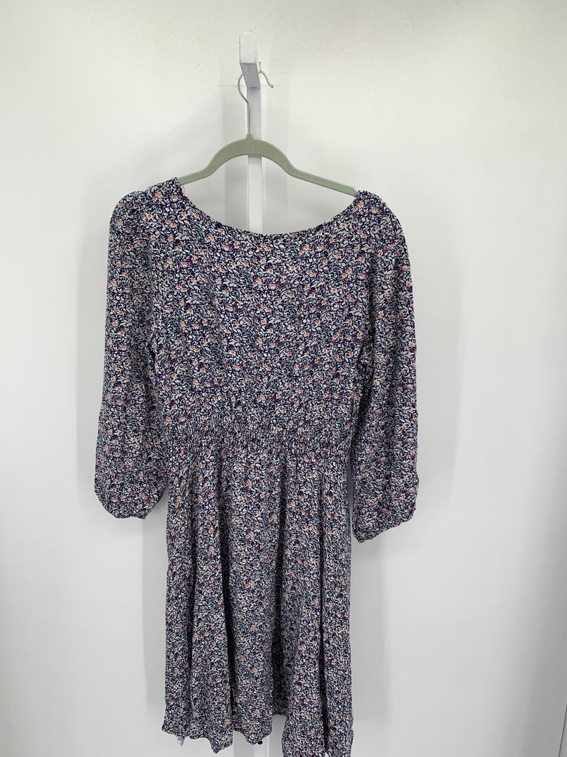 Size Large Misses Long Sleeve Dress