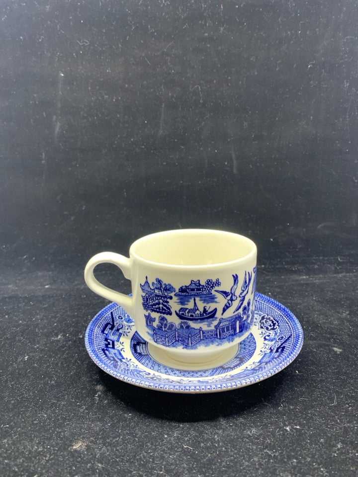 BLUE AND WHITE ASIAN STYLE TEACUP AND SAUCER.