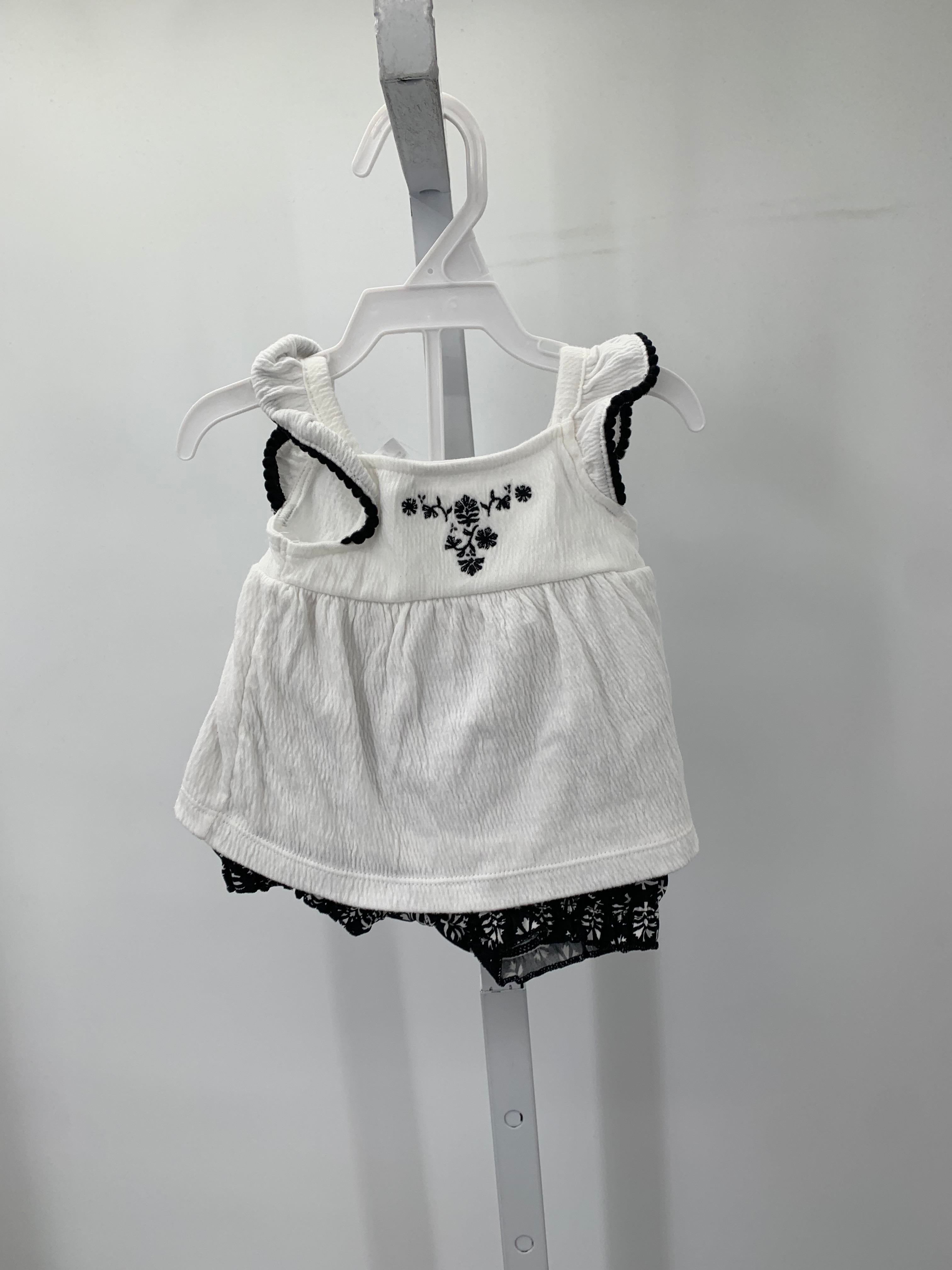 Carters Size Newborn Girls 2 Pieces