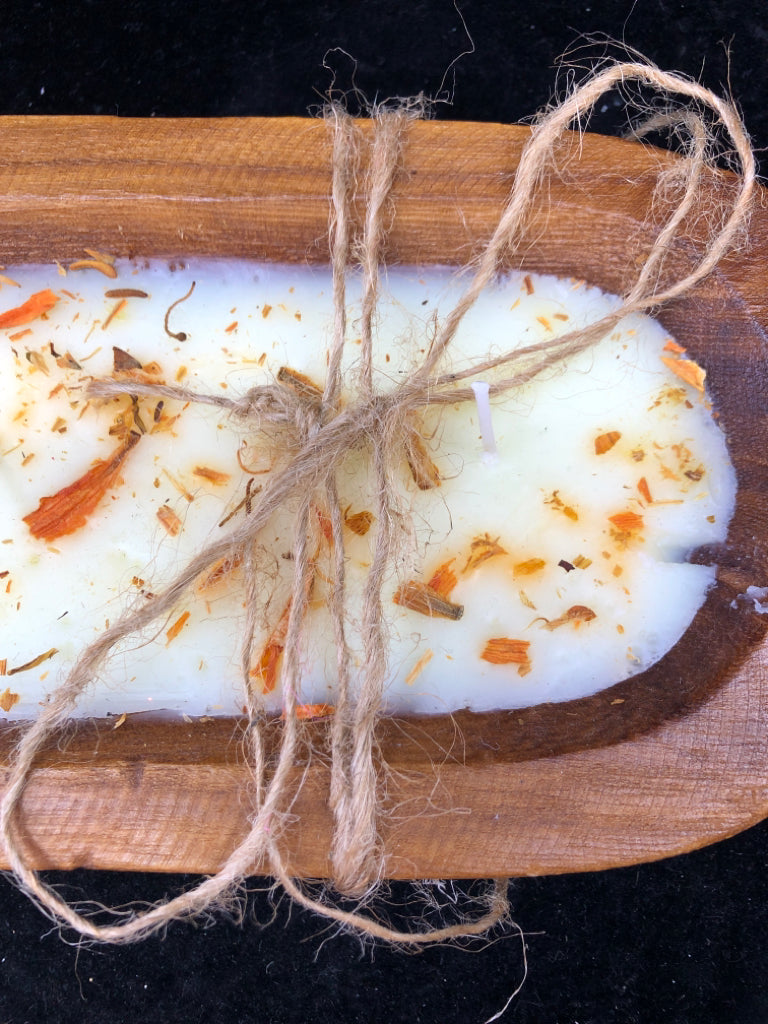DECORATIVE DOUGH BOWL CANDLE W ROPE.