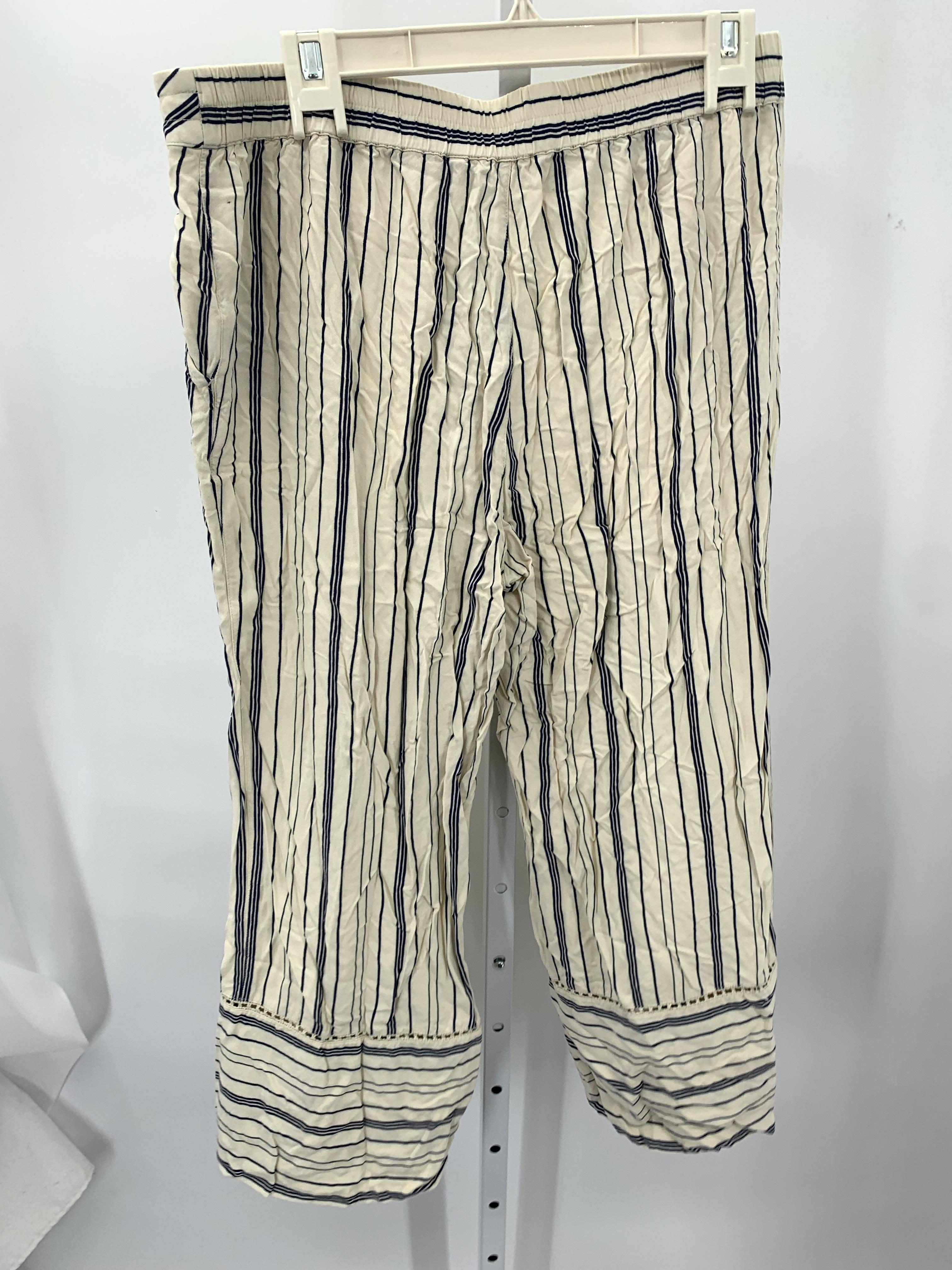 Soft Surroundings Size Medium Misses Capri Pants