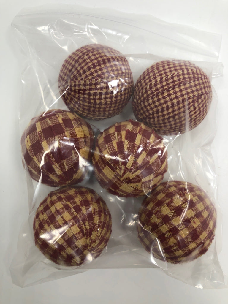 BAG OF 6PC RED PLAID FILLER.