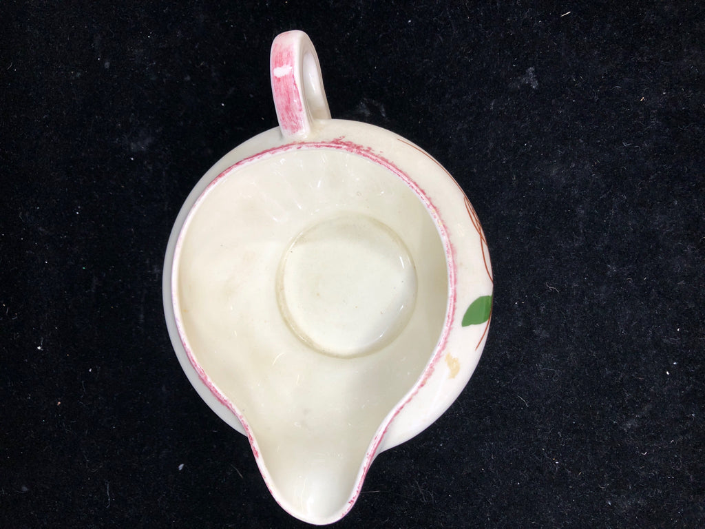 VTG CRAB APPLE GRAVY BOAT.