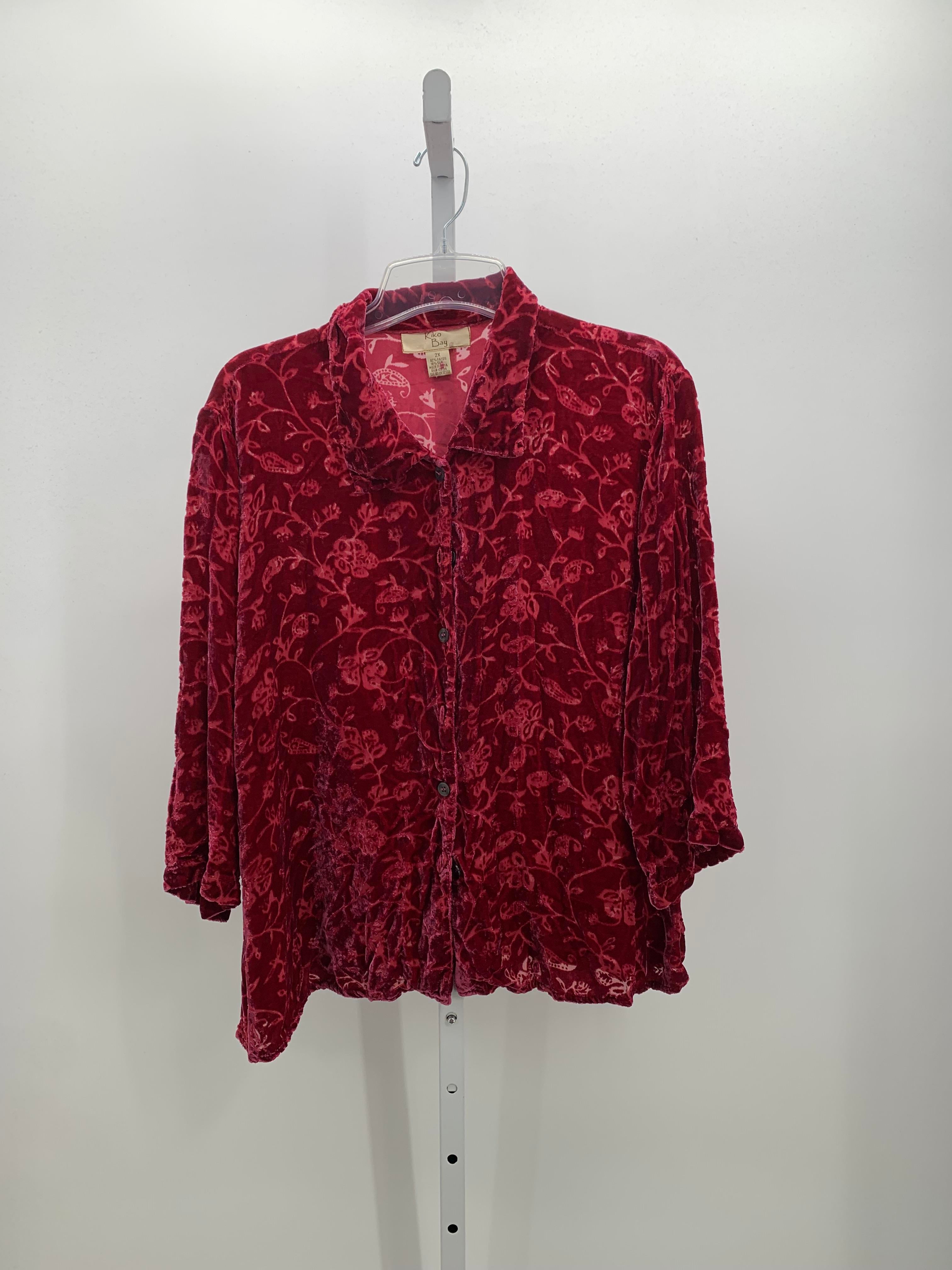 Size 2X Womens 3/4 Sleeve Shirt