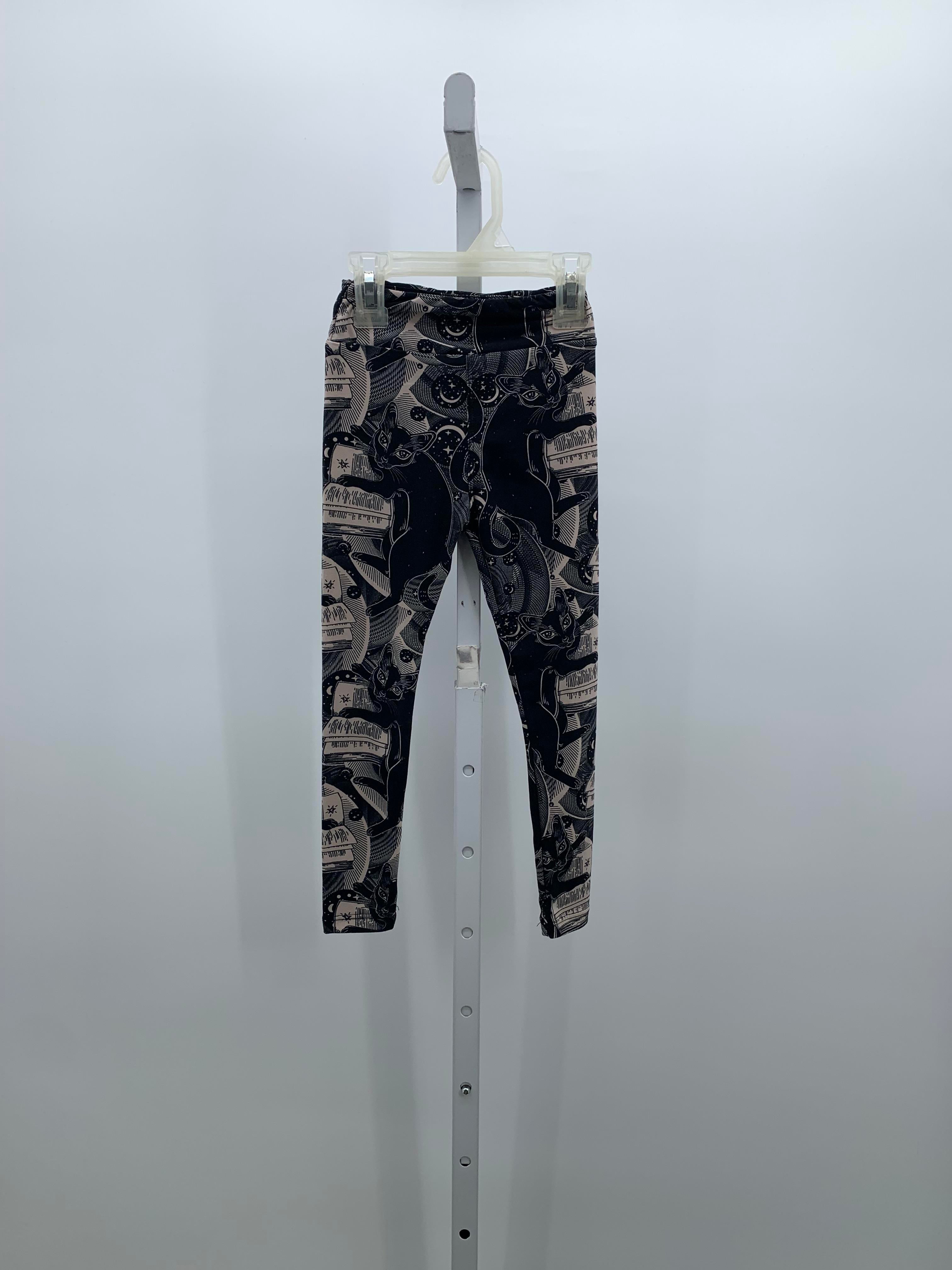 LEGGINGS BLACK CATS AND SPELLBOOKS