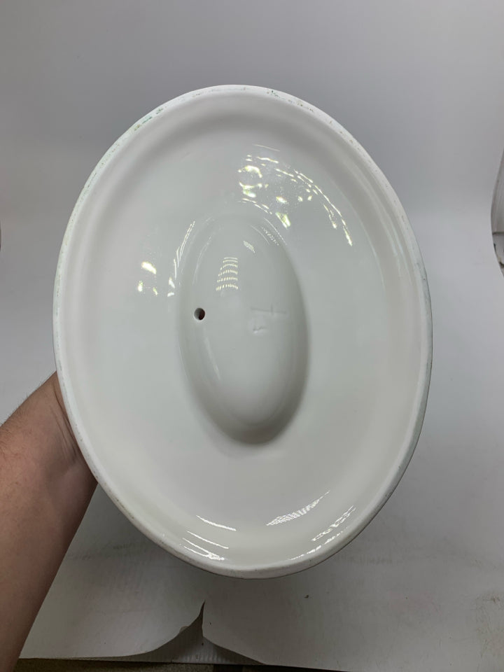 WINE CHEESE LOBSTER THEMED OVAL CASSEROLE DISH W/ LID.