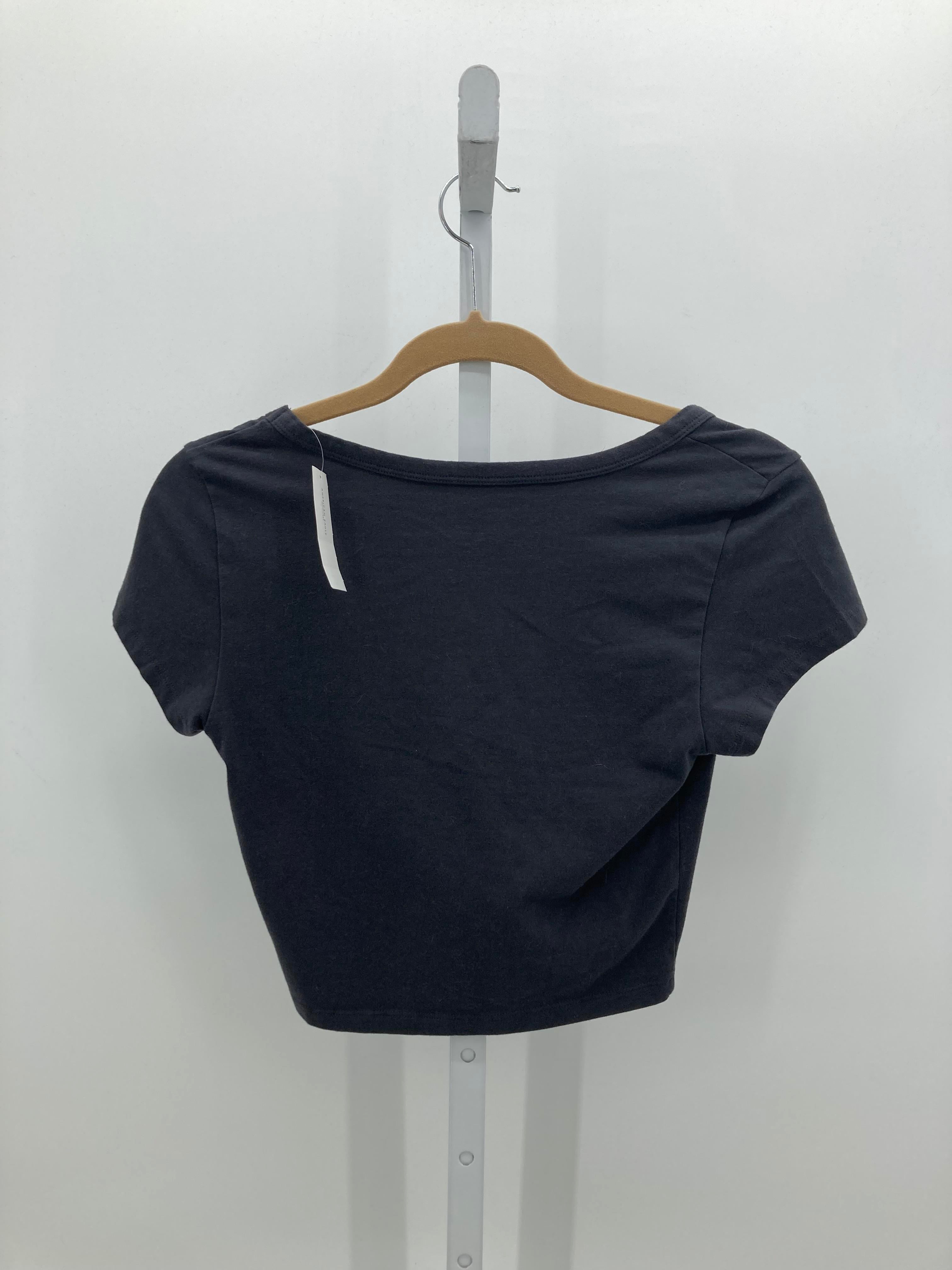 American Eagle Size Medium Juniors Short Sleeve Shirt