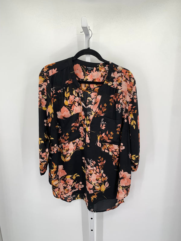 Torrid Size 2X Womens 3/4 Sleeve Shirt