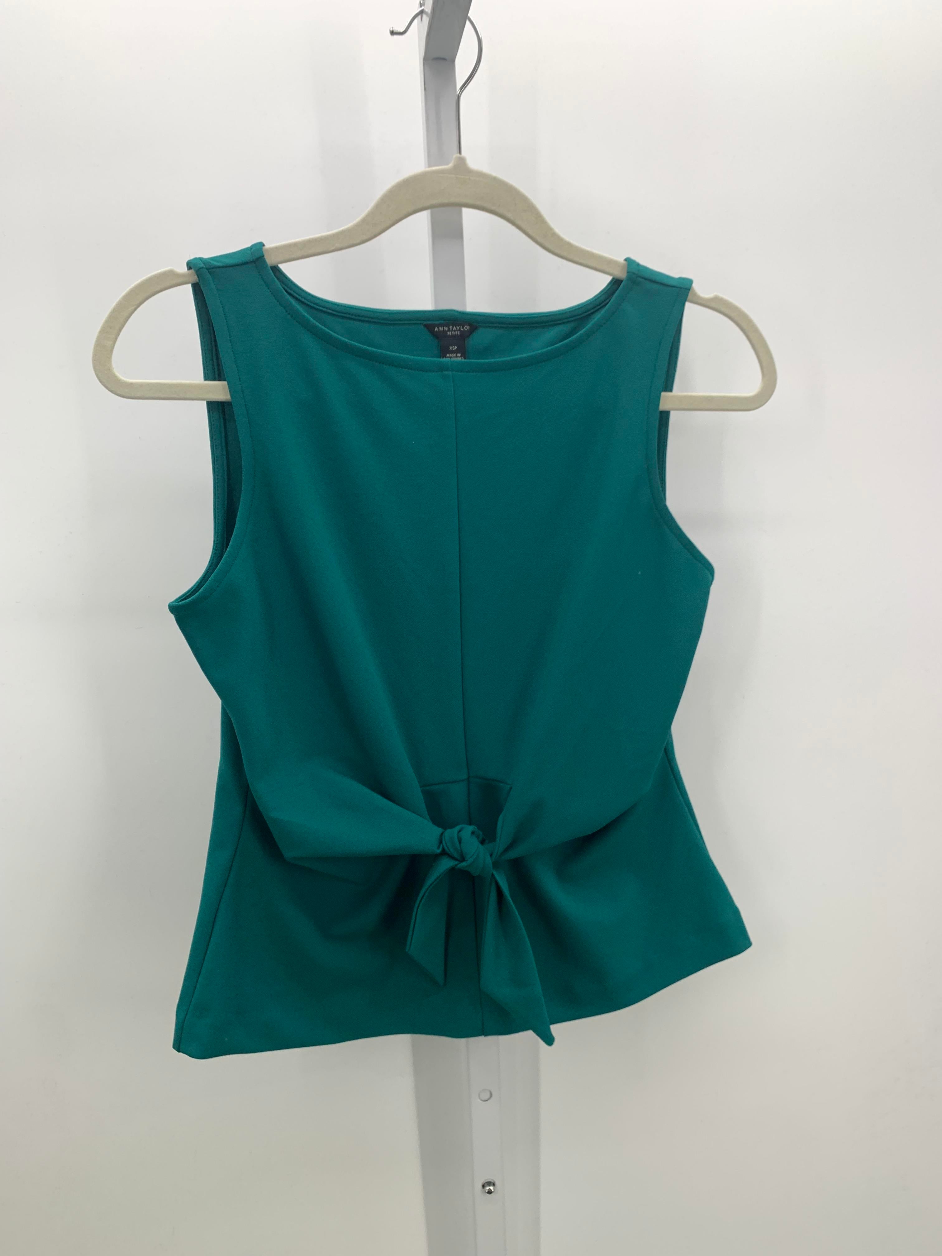 Ann Taylor Size X Small Petite Petite Sleeveless Shirt