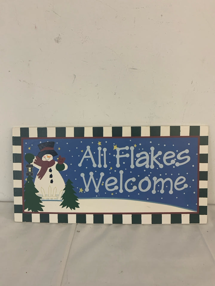 ALL FLAKES WELCOME SNOWMAN WALL HANGING.