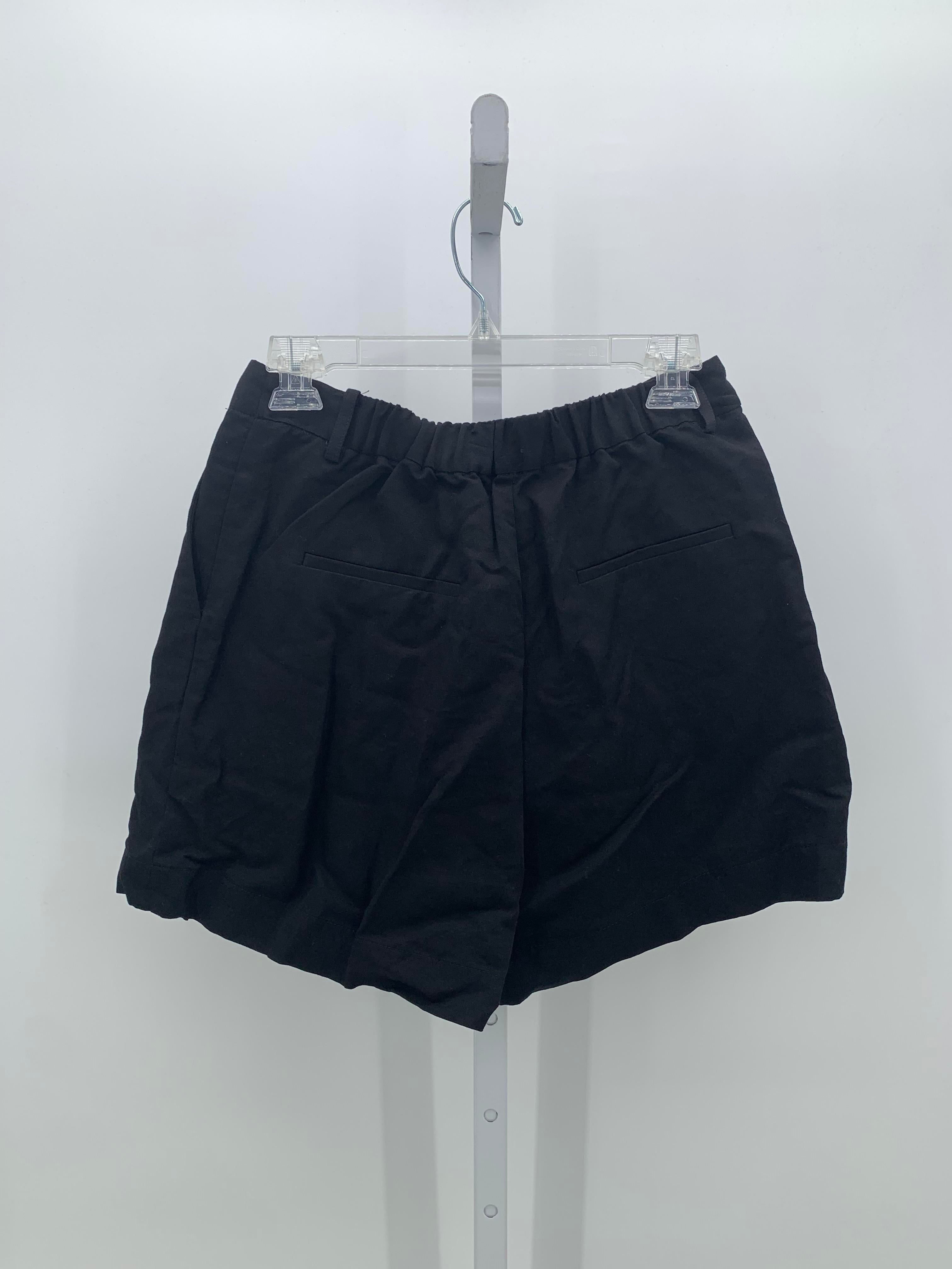 Size Medium Misses Shorts
