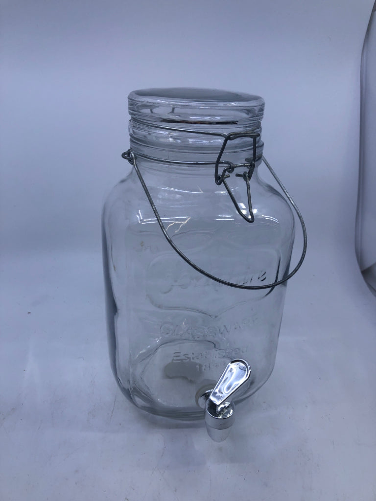 GLASS DRINK DISPENSER.