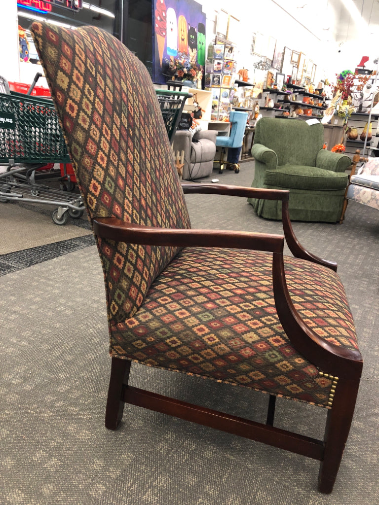 BROWN DIAMOND MULTI-COLOR UPHOLSTERED ARM CHAIR.