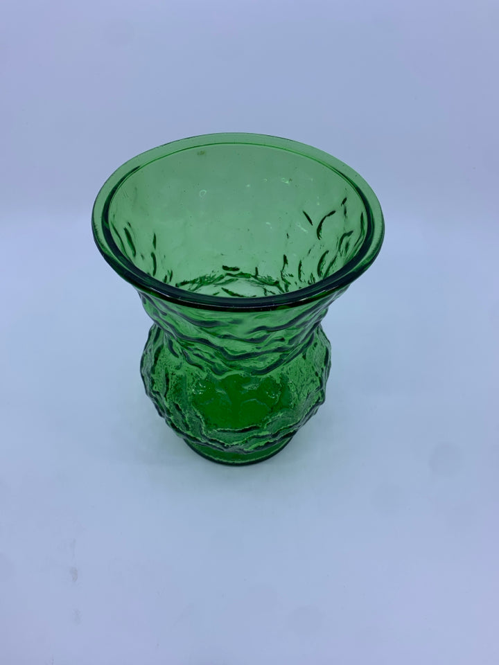 VTG GREEN DIMPLED VASE W/FLARE TOP.