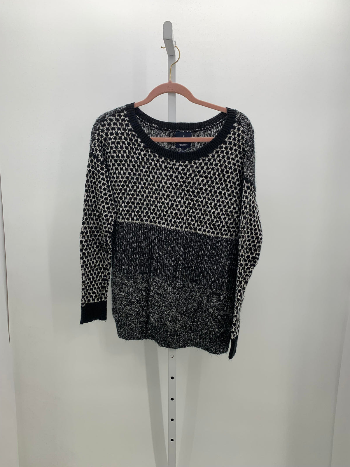 American Eagle Size Medium Juniors Long Sleeve Sweater