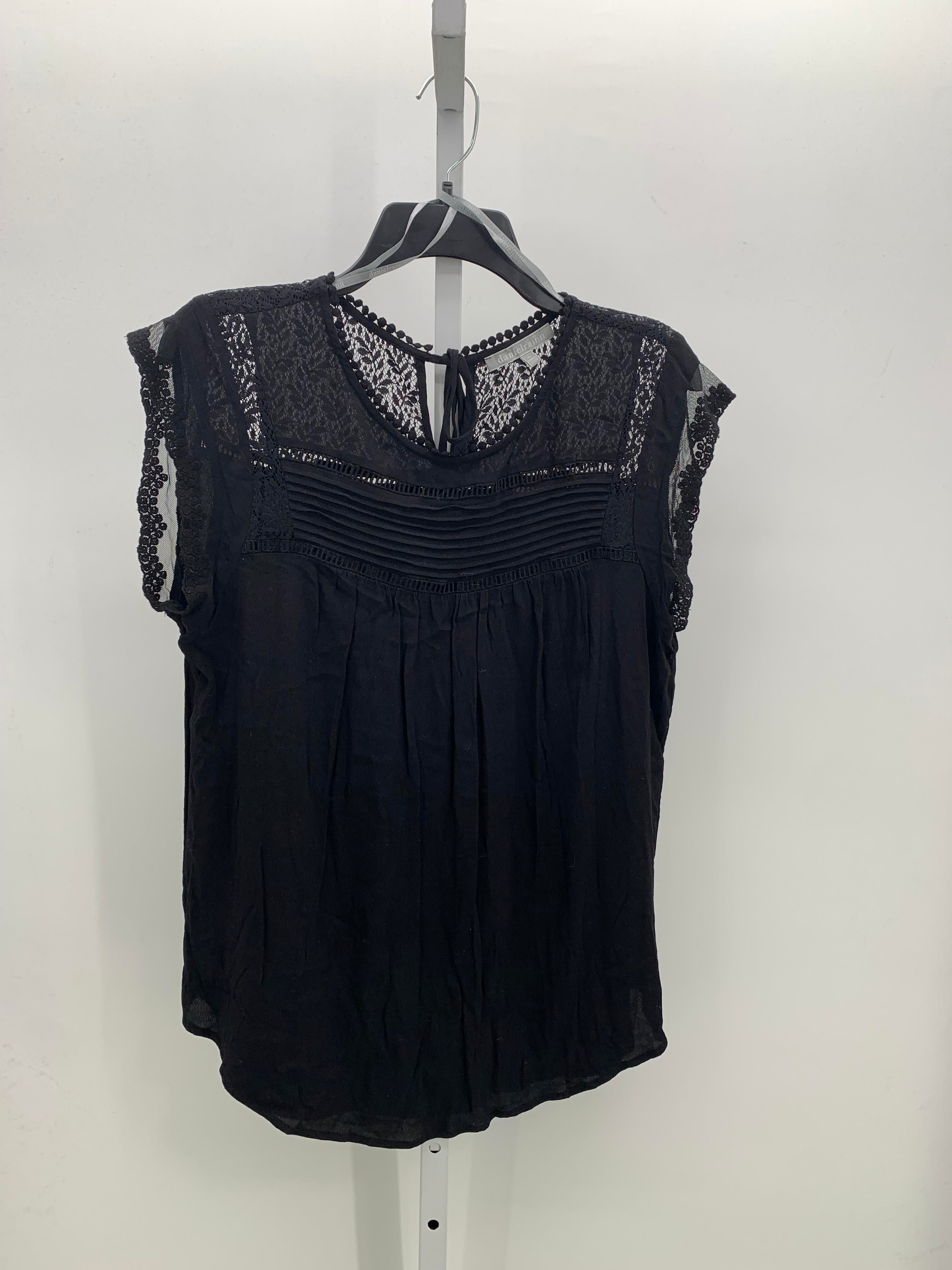 Daniel Rain Size Extra Large Misses Sleeveless Shirt