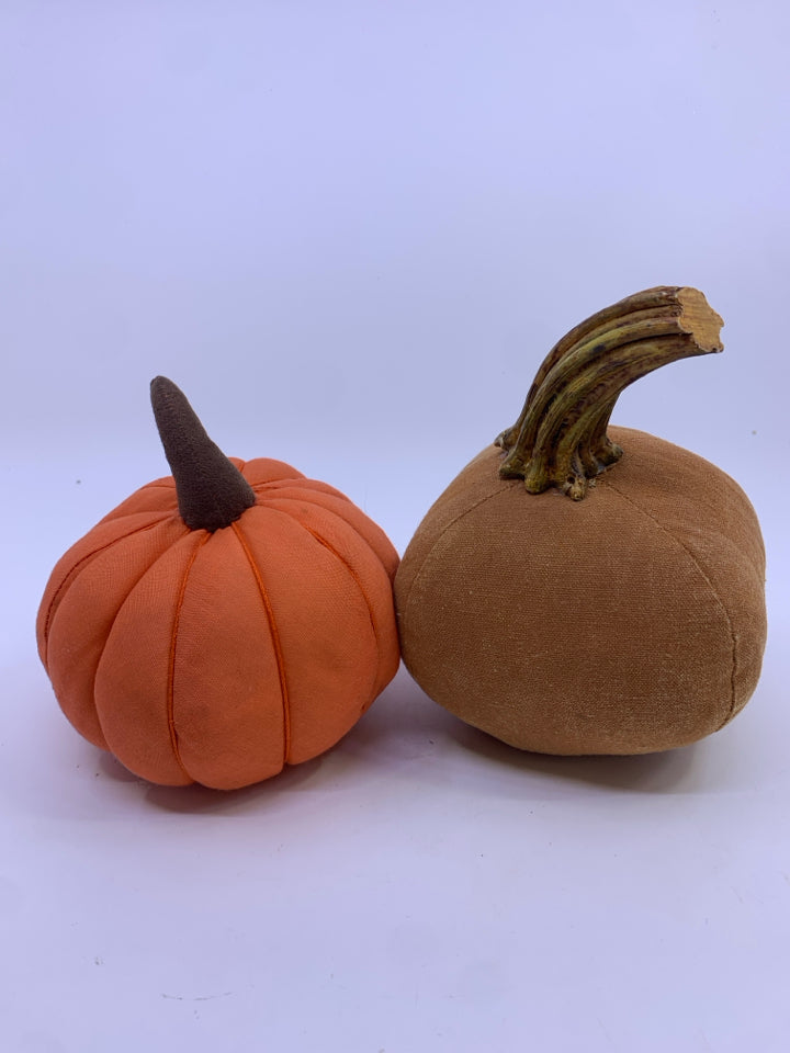 2 FABRIC PUMPKINS, ORANGE AND BROWN W/FACE.