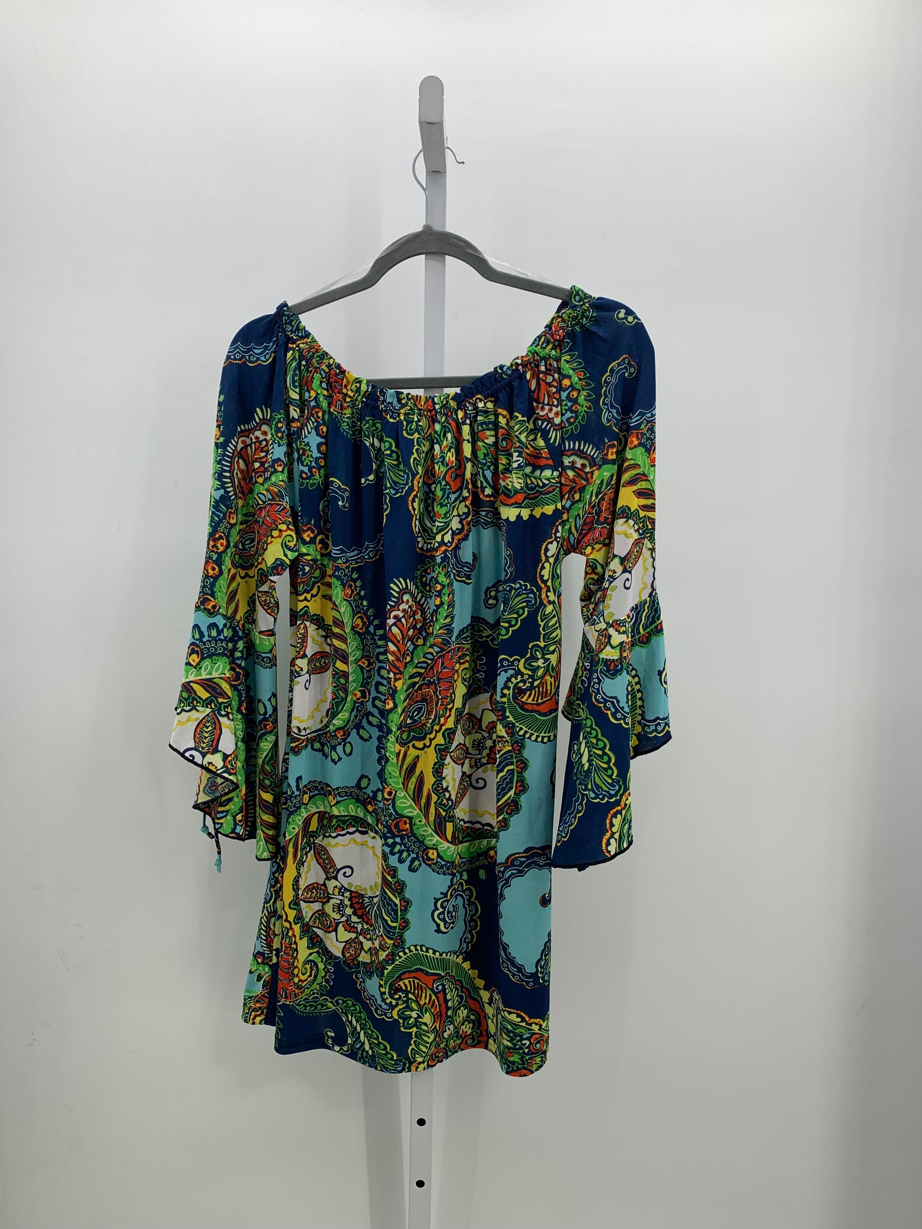 Size Large Misses 3/4 Sleeve Shirt