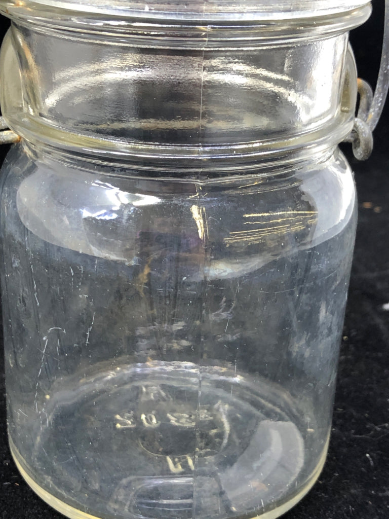 VTG BALL MASON JAR W  METAL CLASP.