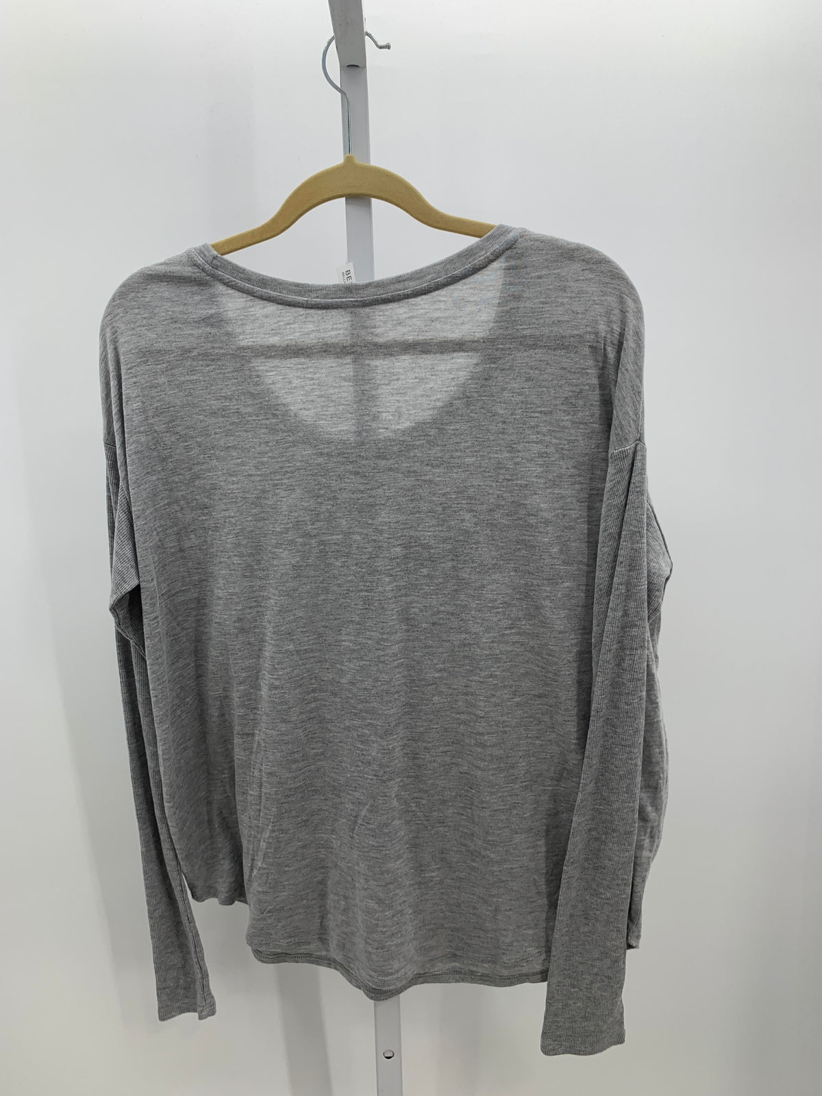 Bella Size Medium Misses Long Sleeve Shirt