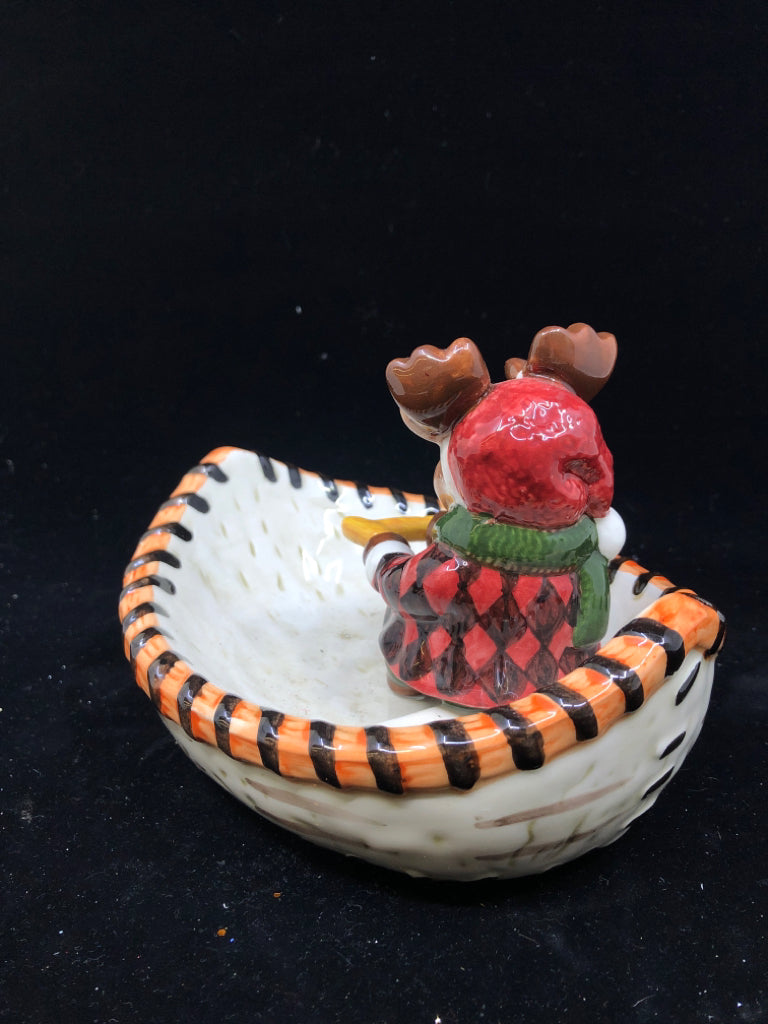 CERAMIC CANOE BOWL W/ MOOSE.