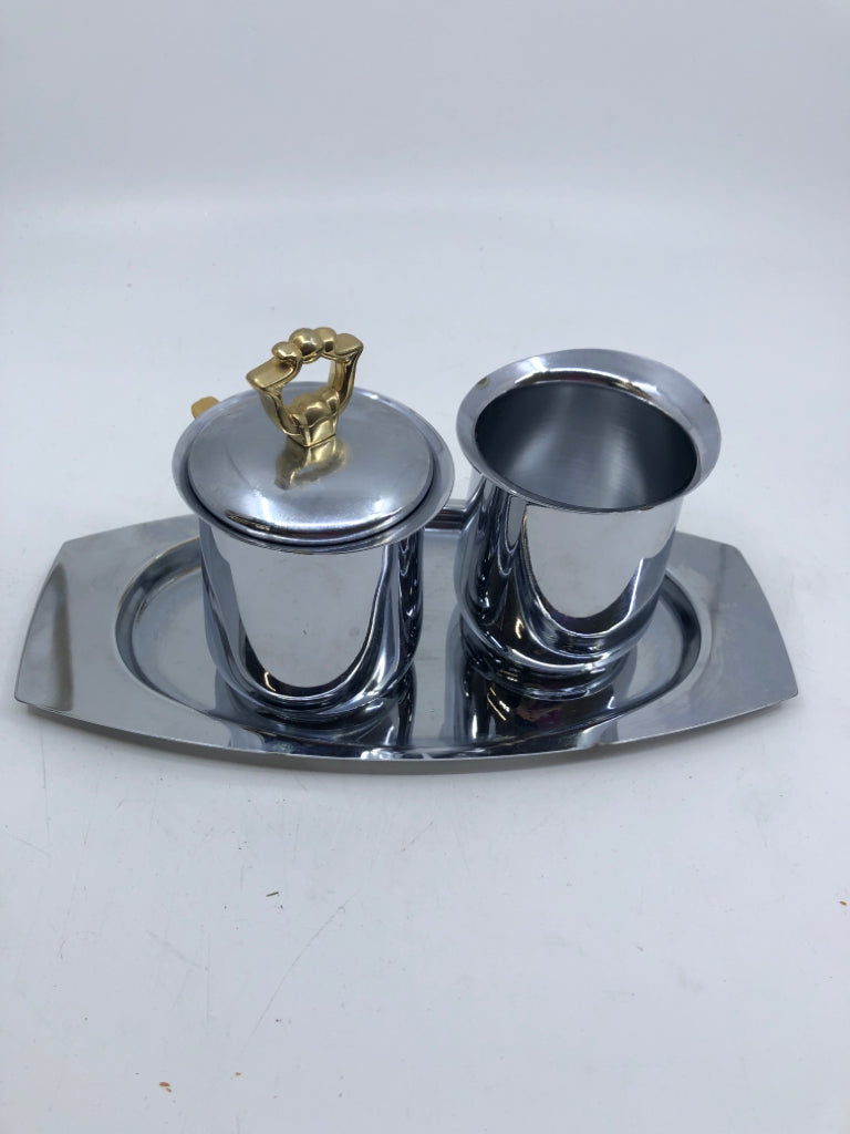 3PC VTG METAL SUGAR AND CREAMER SET W TRAY.