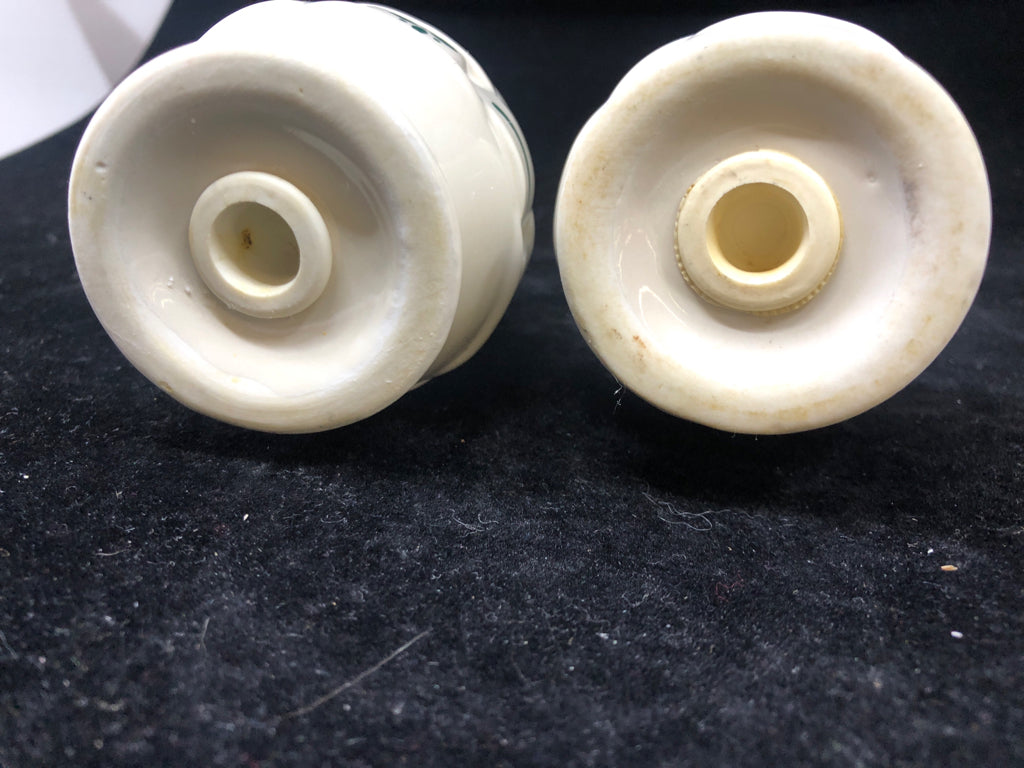 LONGABERGER S/P SHAKERS WOVEN DESIGN GREEN DETAILS.