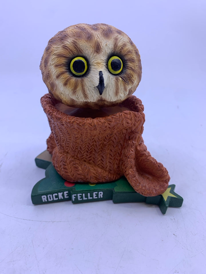 ROCKEFELLER THE OWL BOBBLE HEAD.