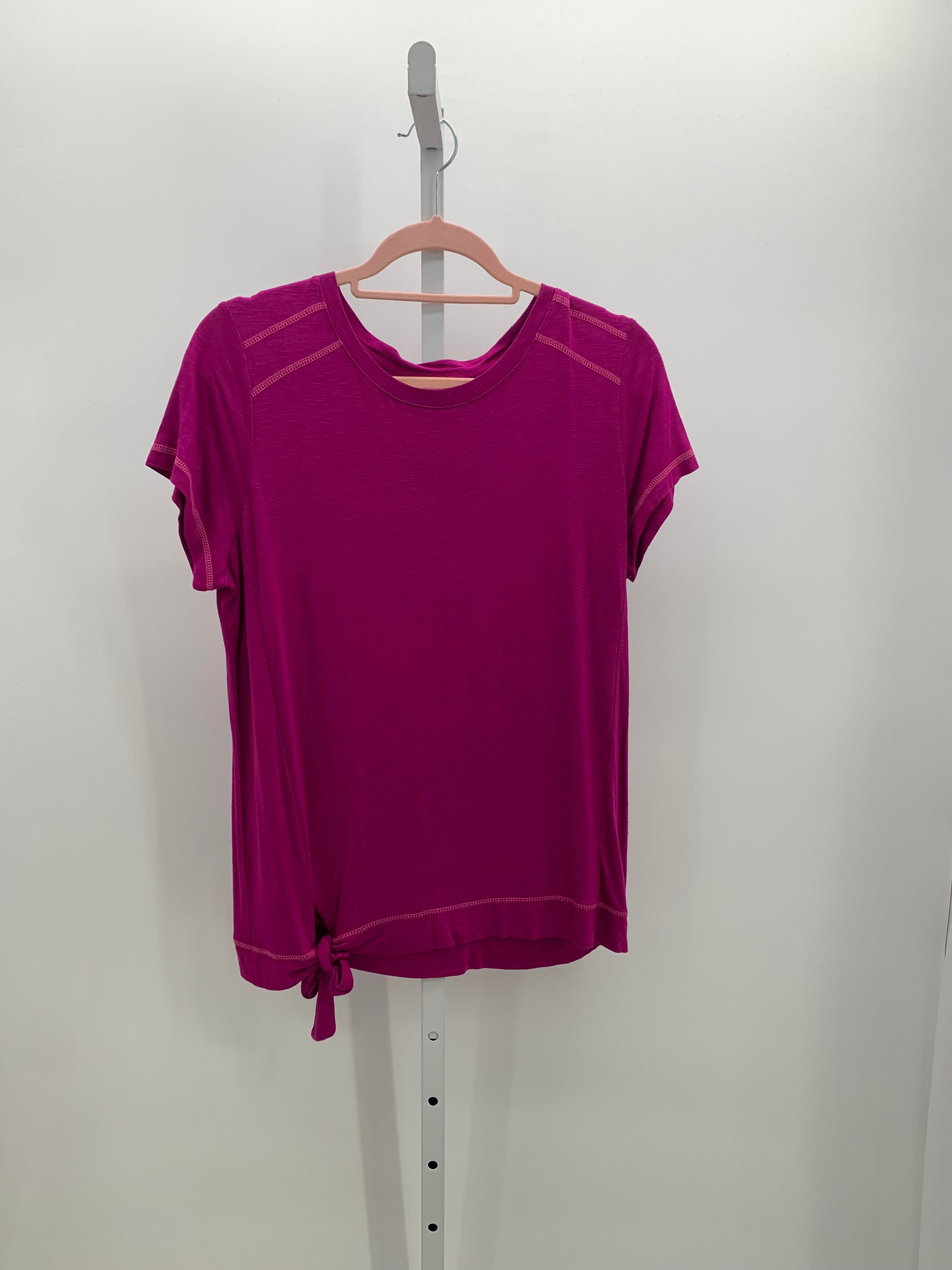 St. Johns Bay Size Medium Misses Short Sleeve Shirt