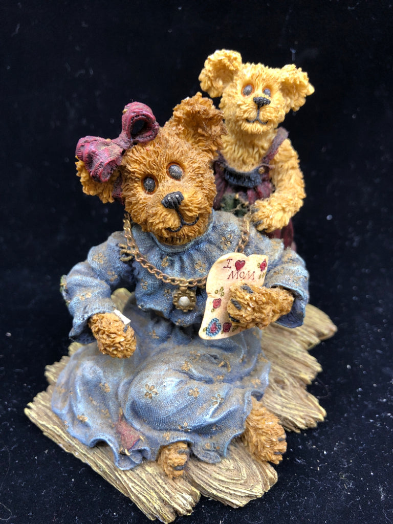 BOYDS BEAR MOM AND DAUGHTER FIGURE.