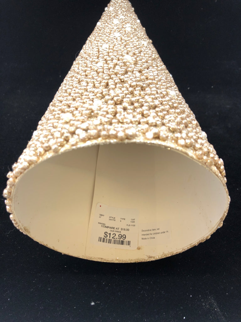 GOLD AND WHITE PEARL BEADED CONE TREE.