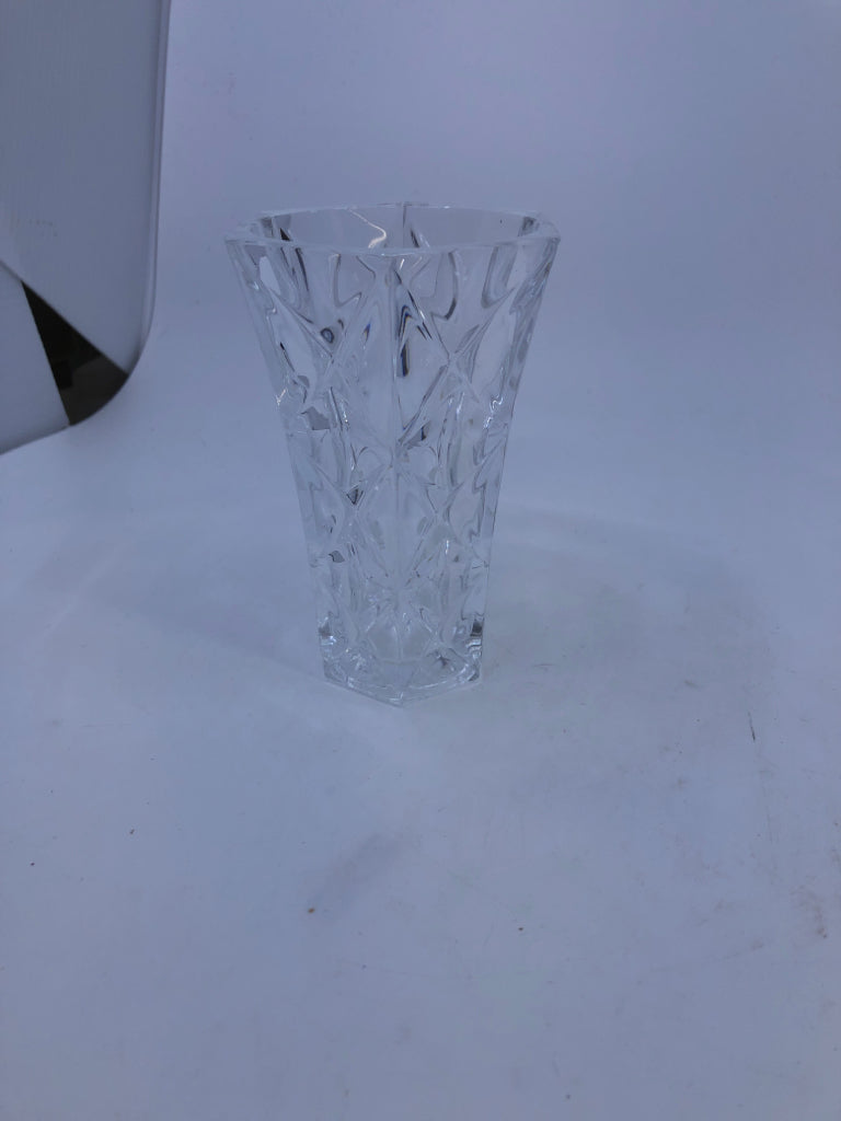 CUT CRYSTAL HEXAGON SMALL VASE.