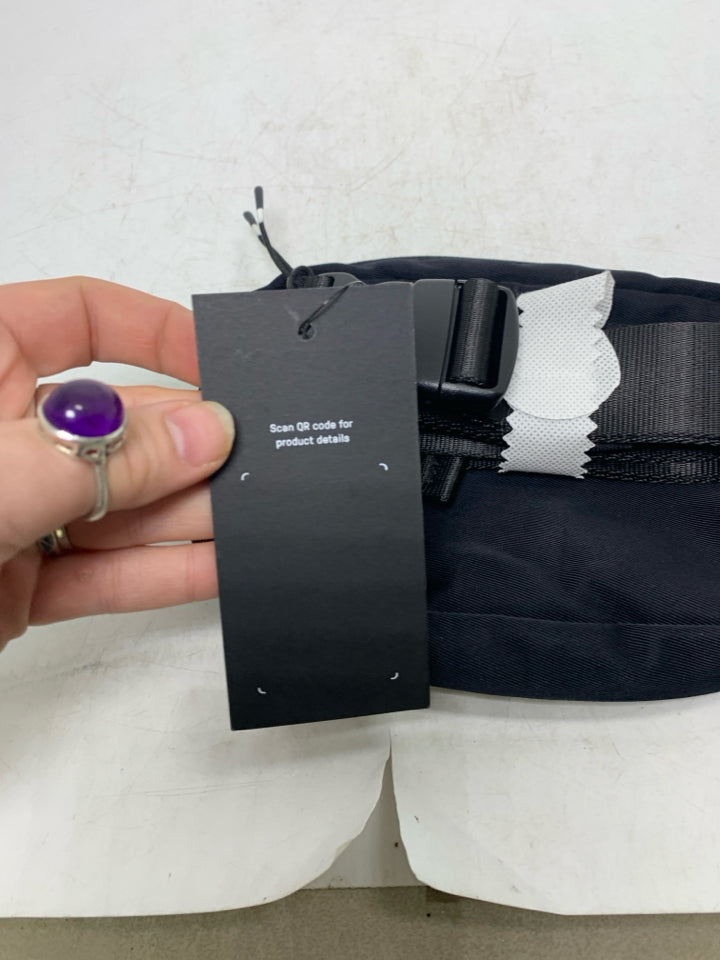 Fabletics The Belt Bag- New With Tags