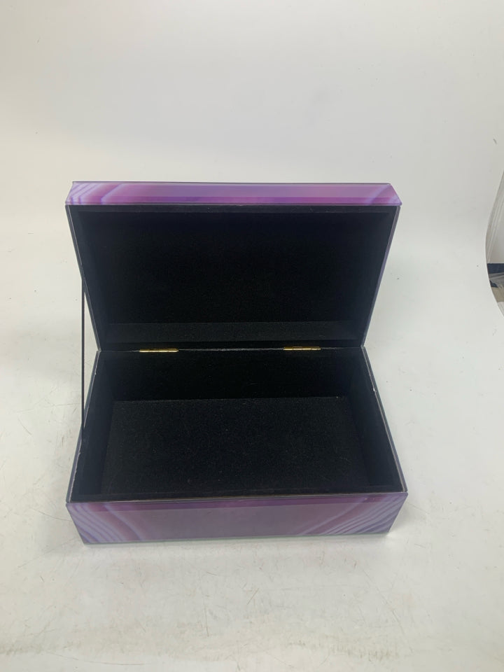 MARBLE LOOK JEWELRY BOX.