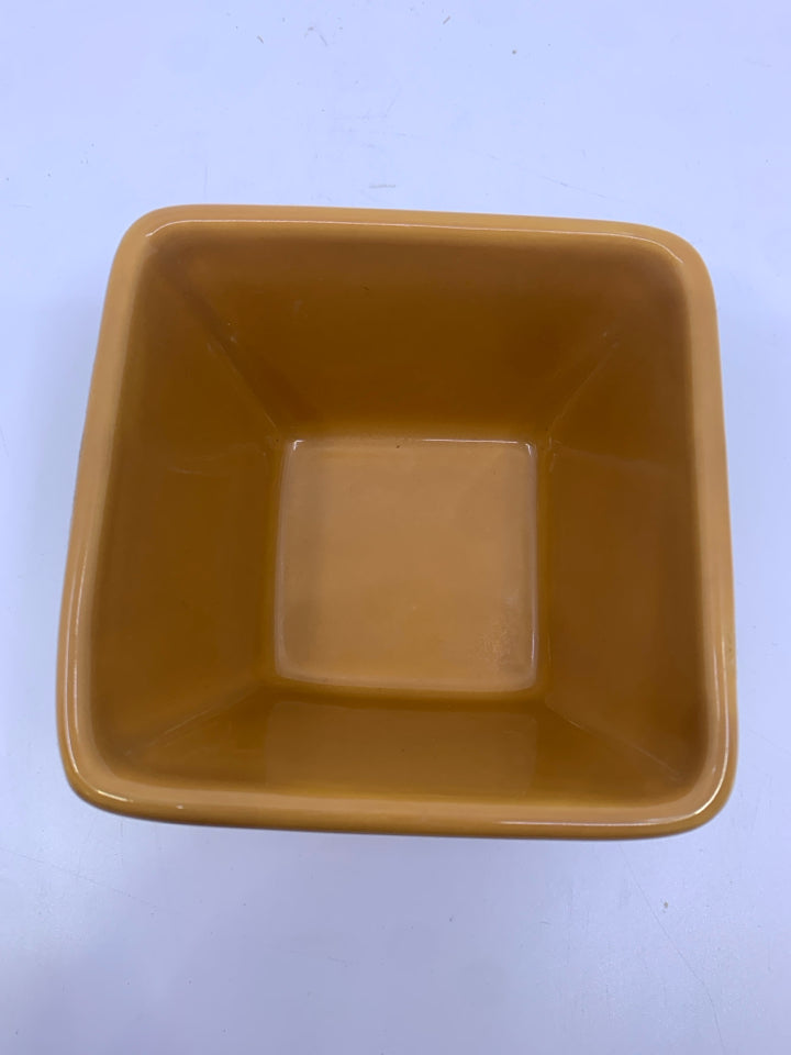 3 PC SQUARE BOWL SET MARRON/PURPLE/YELLOW.