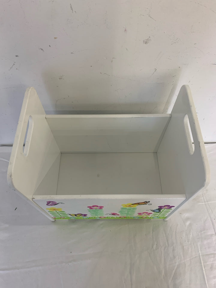 KIDS WHITE/FLOWERS BOOK BOX.