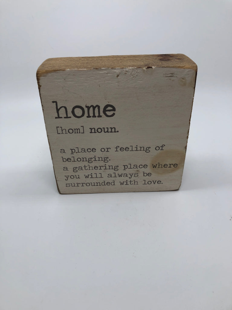 HOME DEFINITION BLOCK SIGN.