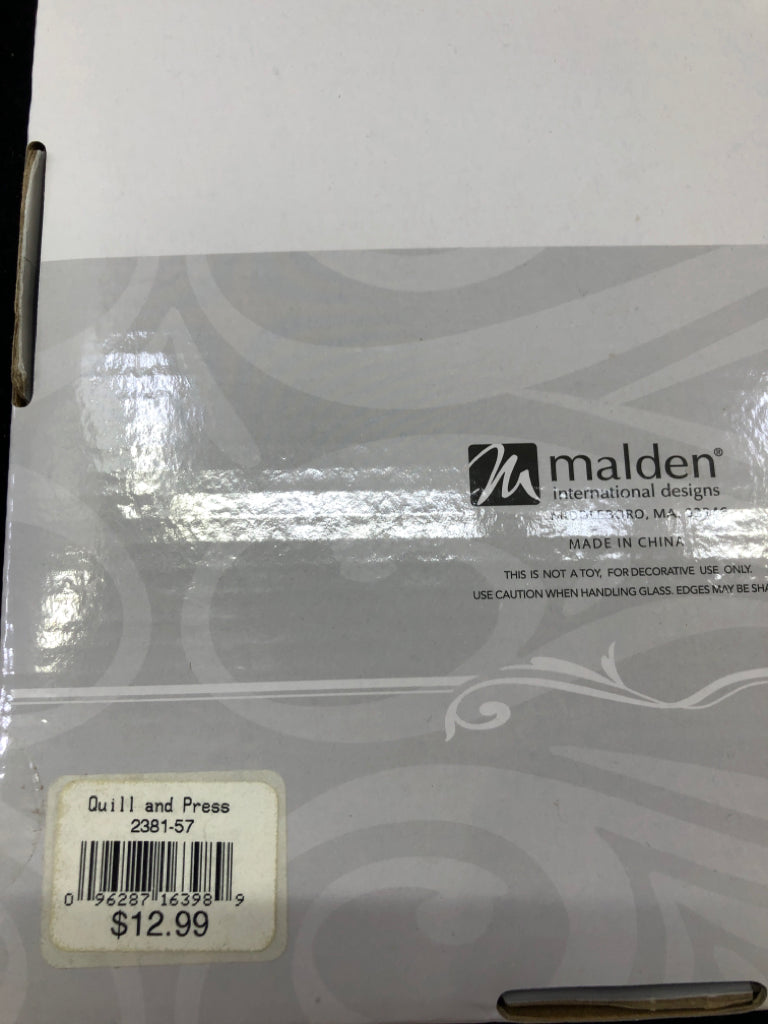 NIP BROWN PICTURE FRAME W/METAL BORDER MALDEN.