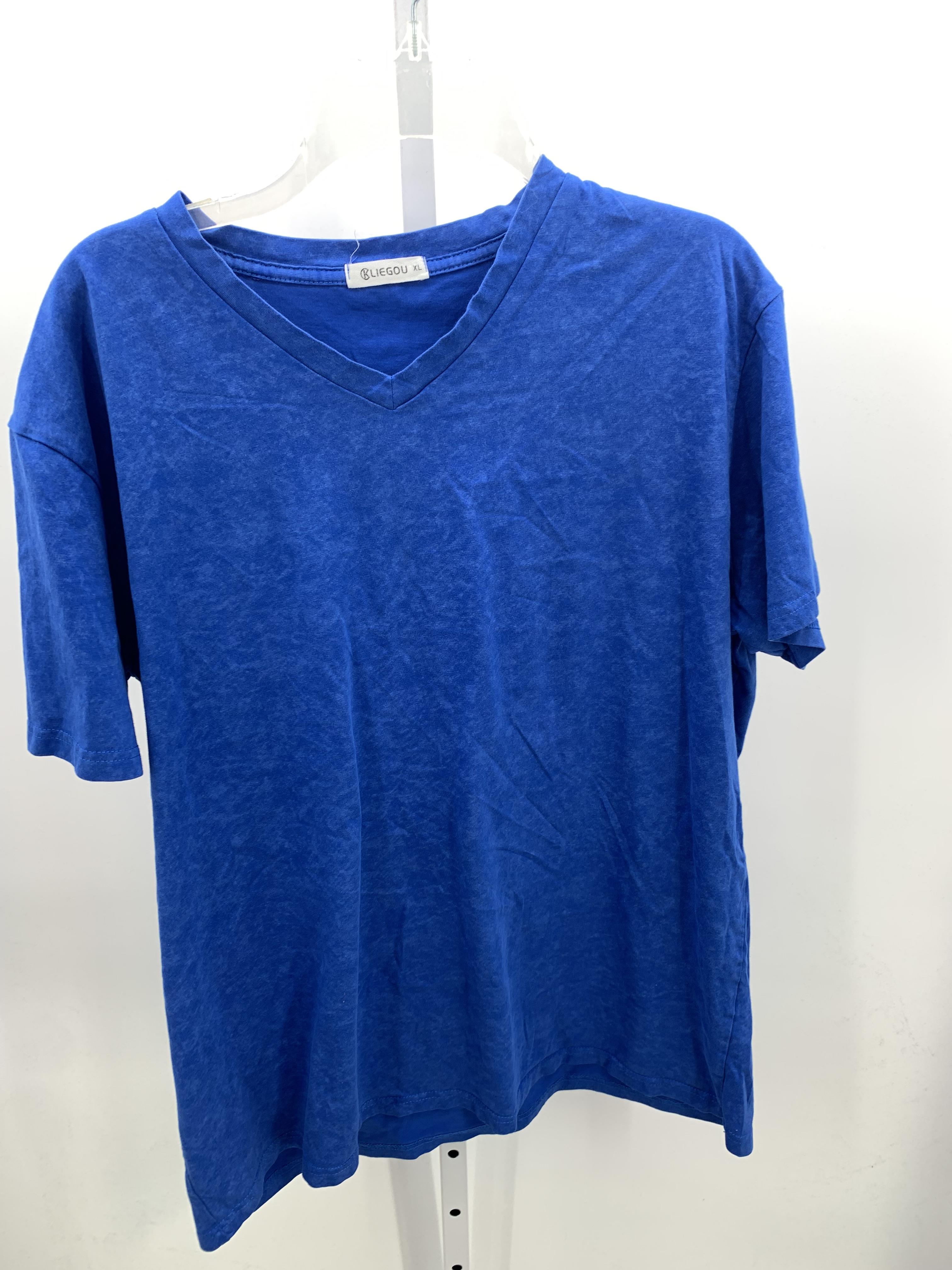 Size Extra Large Misses Short Sleeve Shirt