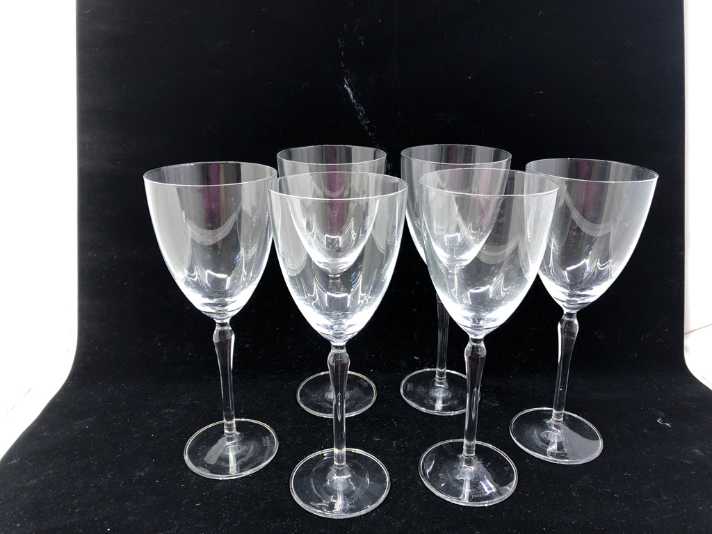 6 CLEAR  WINE GLASSES SCHOTT ZWIESEL.