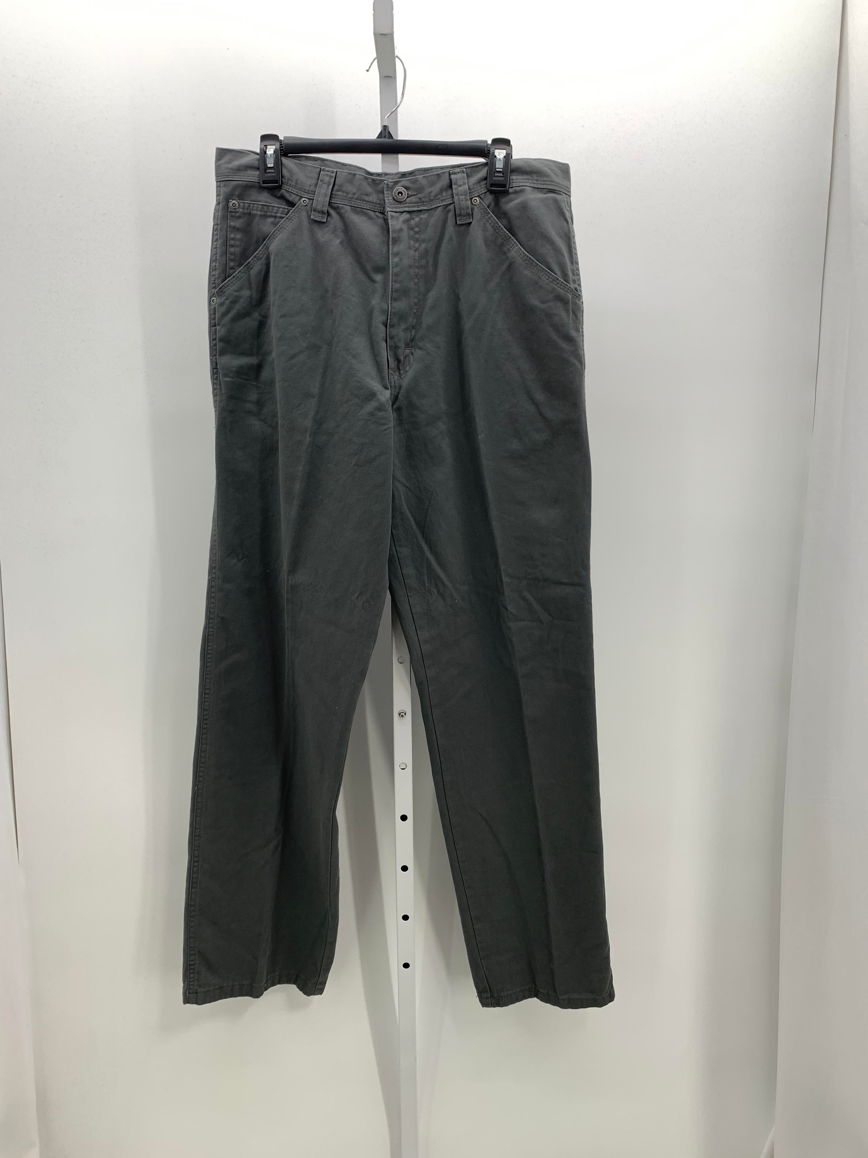 REGULAR FIT