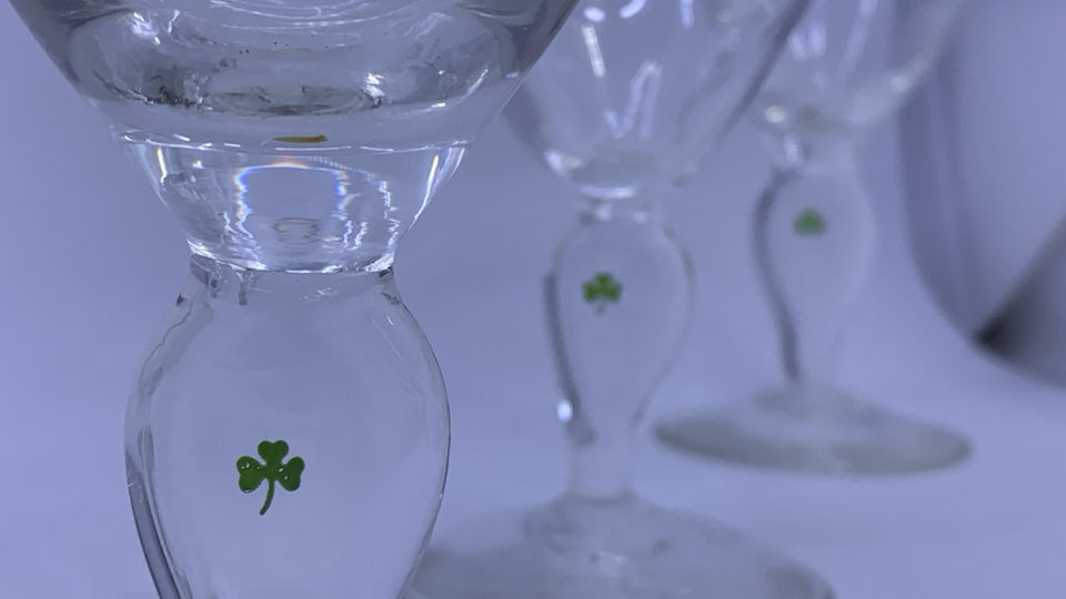 6 IRISH COFFEE SHAMROCKS FOOTED GLASSES.