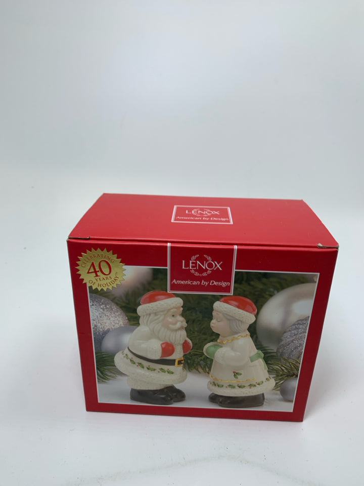 NIB MRS/MR CLAUS KISSING SALT & PEPPER SHAKERS LENOX.